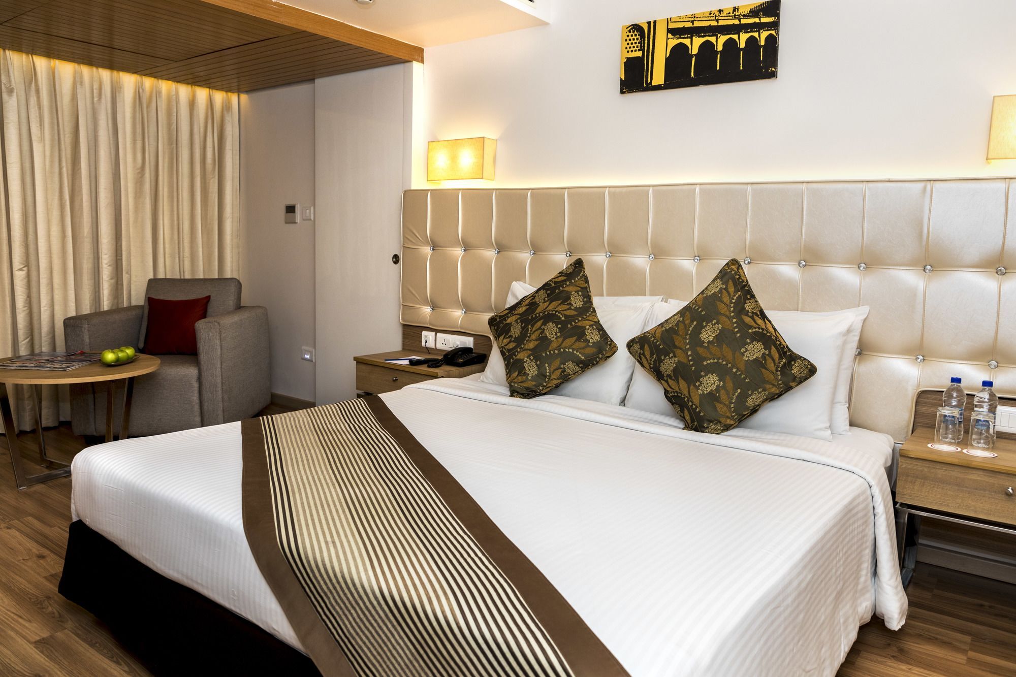 Hotel Citycentral Vijayawāda Extérieur photo